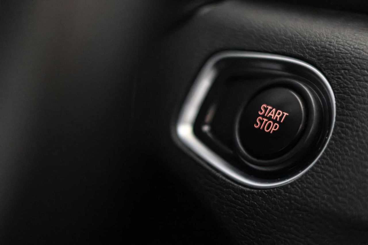 BMW X1 xDrive25e **Techo panorámico** - Foto 46