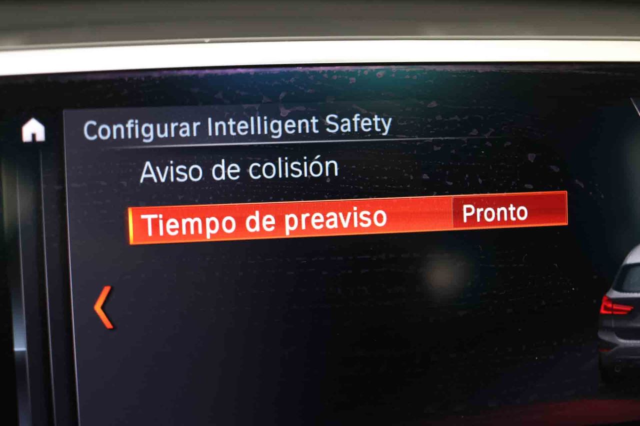 BMW X1 xDrive25e **Techo panorámico** - Foto 68