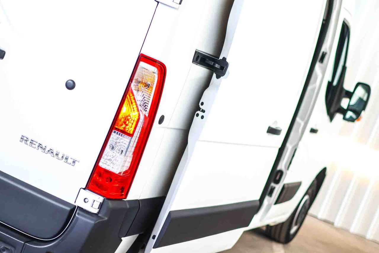 Renault Master Furgon T L2H2 3300 Bl dCi - Foto 15