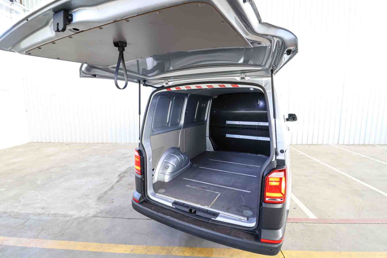 Volkswagen Transporter L1H1 2.0 TDI Business Line - Foto 23