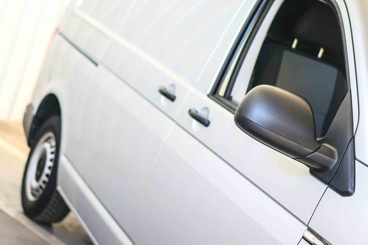 Volkswagen Transporter L1H1 2.0 TDI Business Line - Foto 15