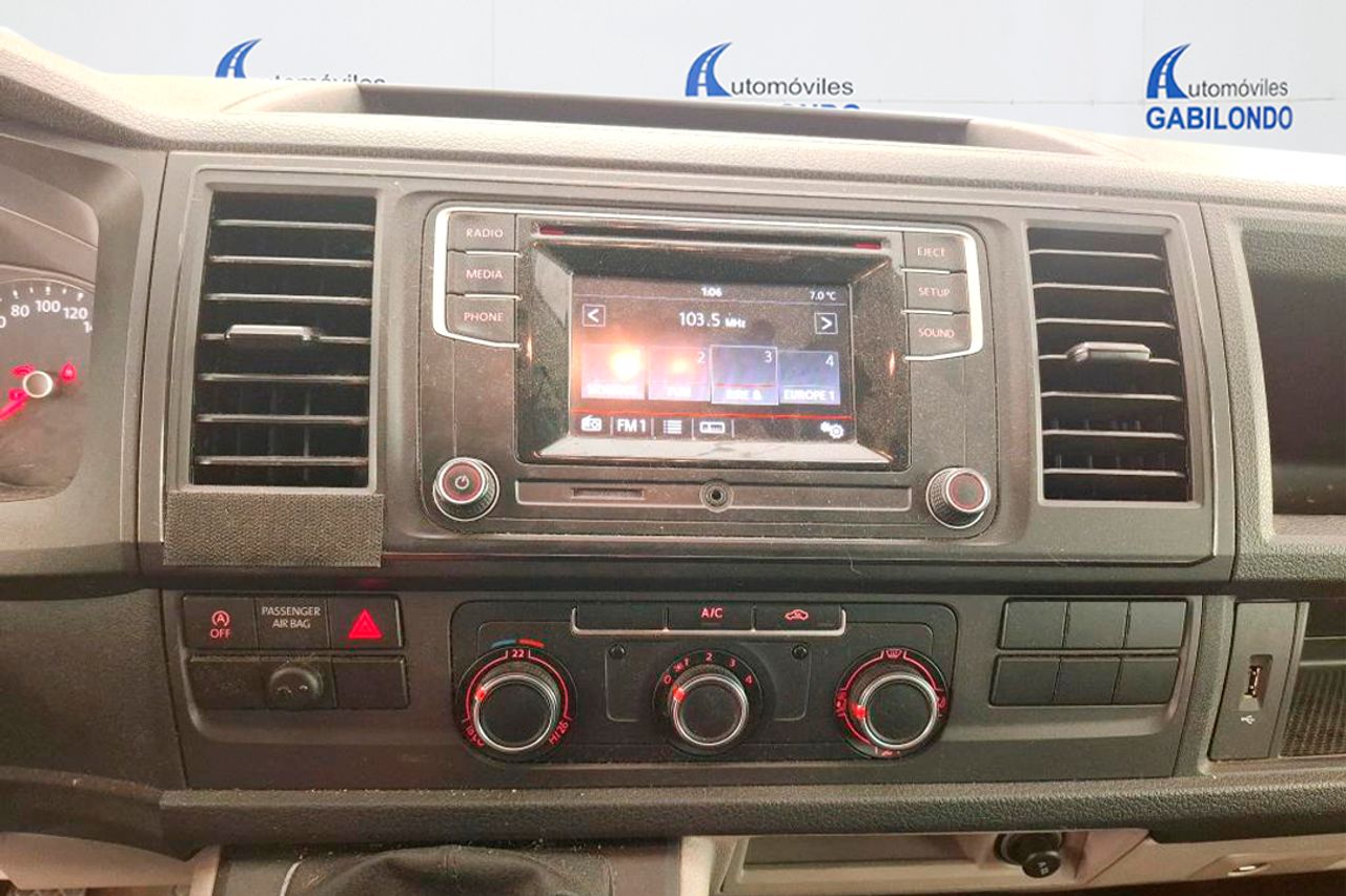 Volkswagen Transporter L1H1 2.0 TDI Business Line - Foto 6