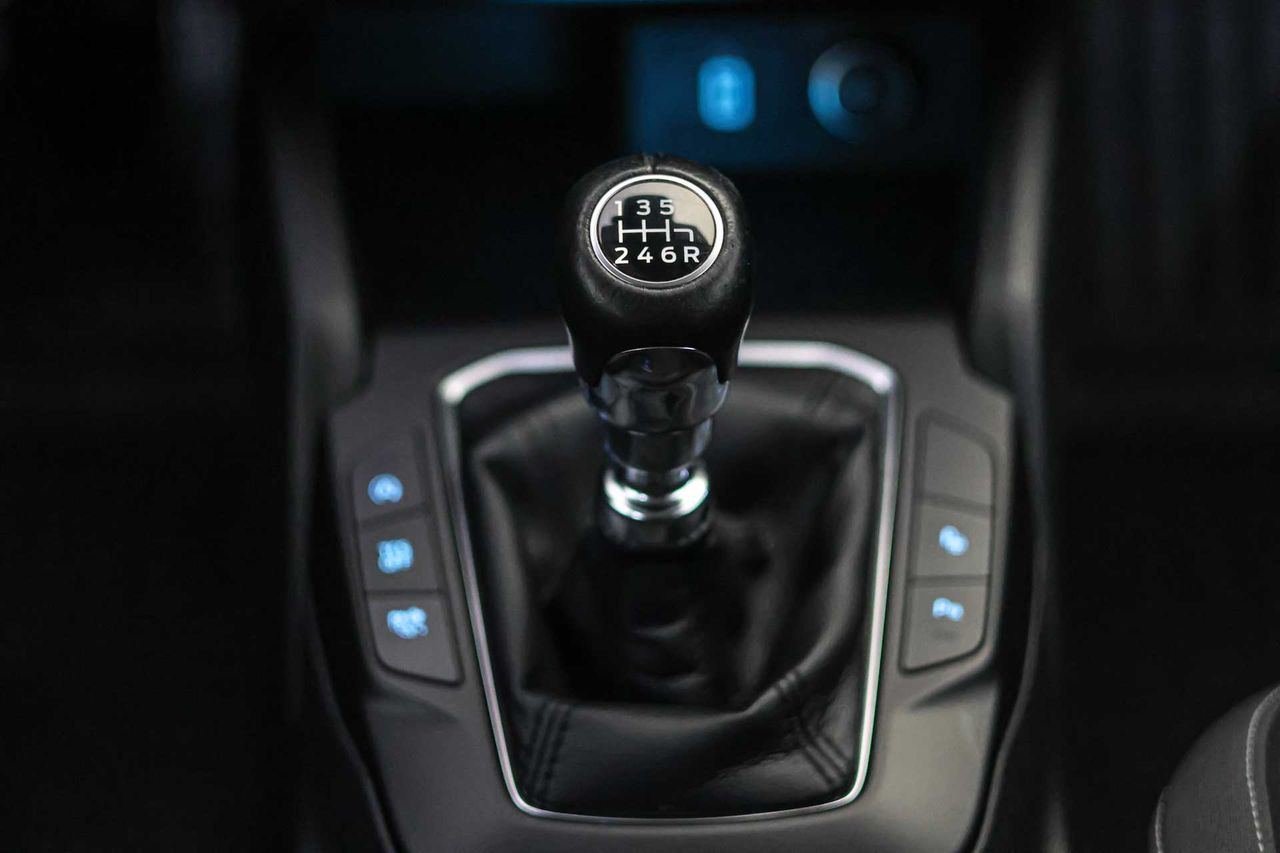 Ford Focus 1.0 Ecoboost 92kW Trend - Foto 38