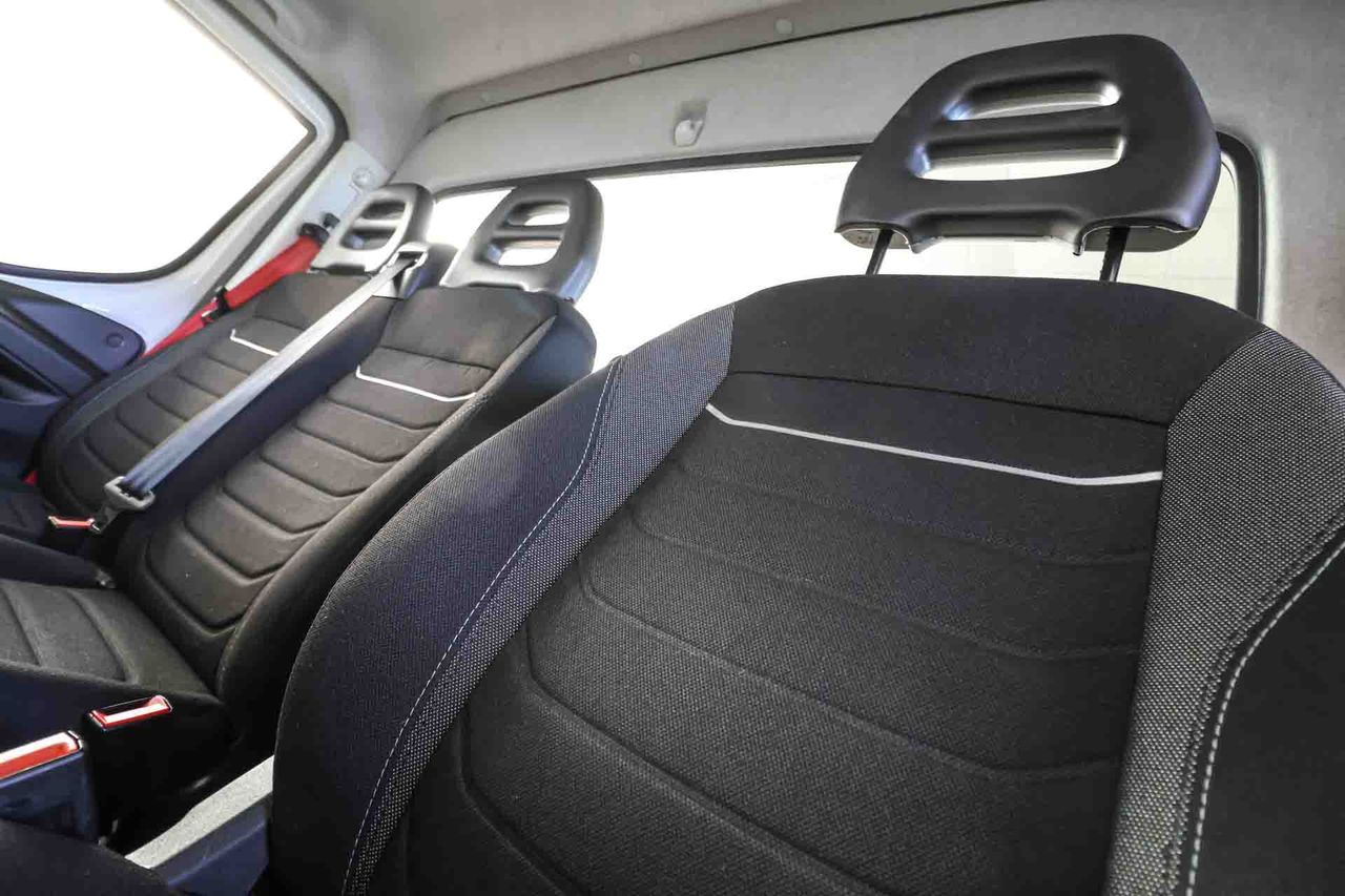 Iveco Daily 2.3 35S 16 Grúa Portacoches - Foto 39