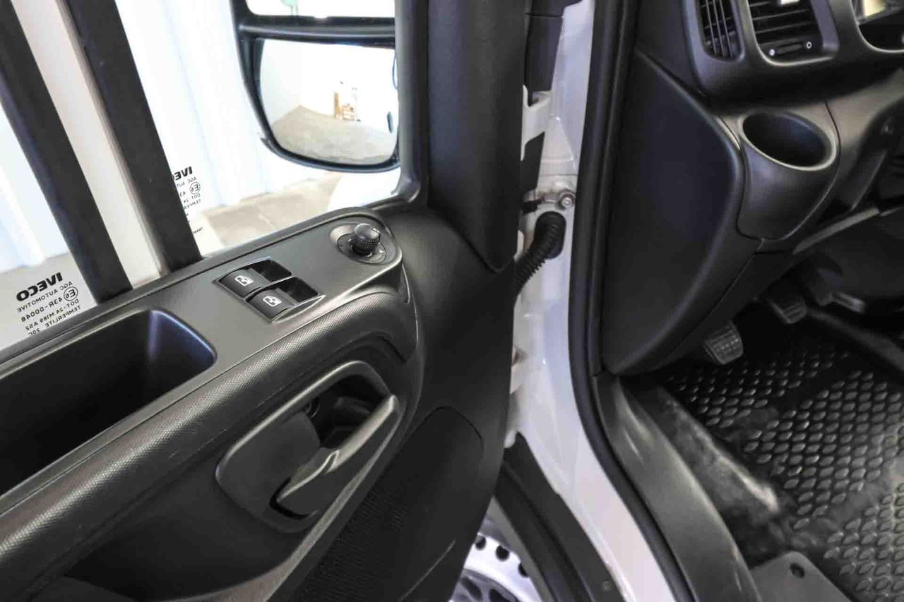 Iveco Daily 2.3 35S 16 Grúa Portacoches - Foto 27