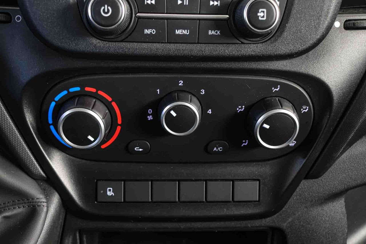 Iveco Daily 2.3 35S 16 Grúa Portacoches - Foto 36