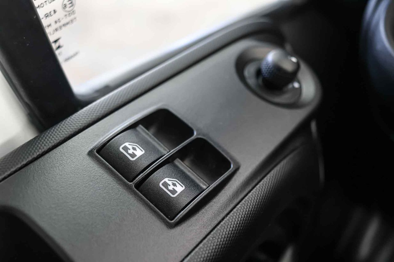 Iveco Daily 2.3 35S 16 Grúa Portacoches - Foto 28