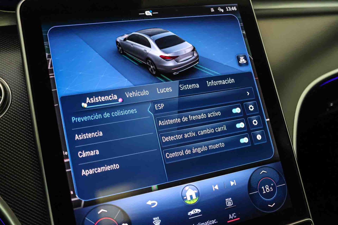 Mercedes Clase C C 220d AMG Line **Techo solar** - Foto 60