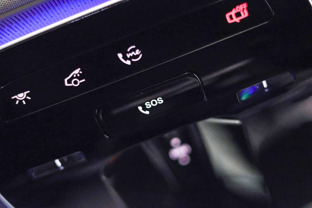 Mercedes Clase C C 220d AMG Line **Techo solar** - Foto 48