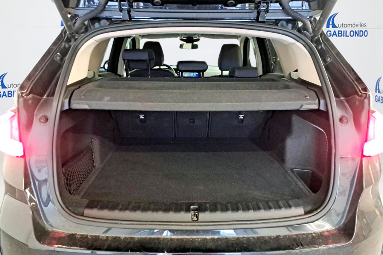 BMW X1 sDrive18i xLine First Edition - Foto 9