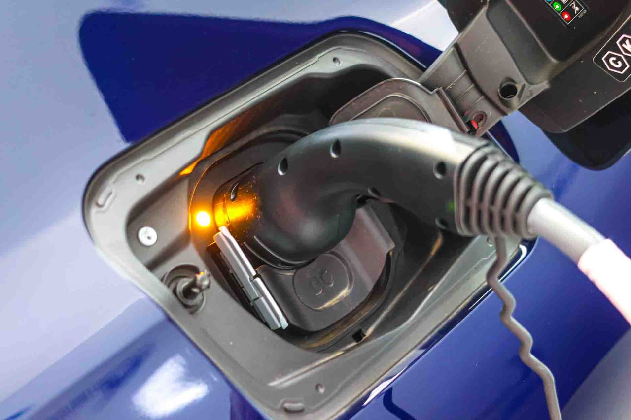 BMW i7 eDrive50 M Sport **Techo panorámico** - Foto 9