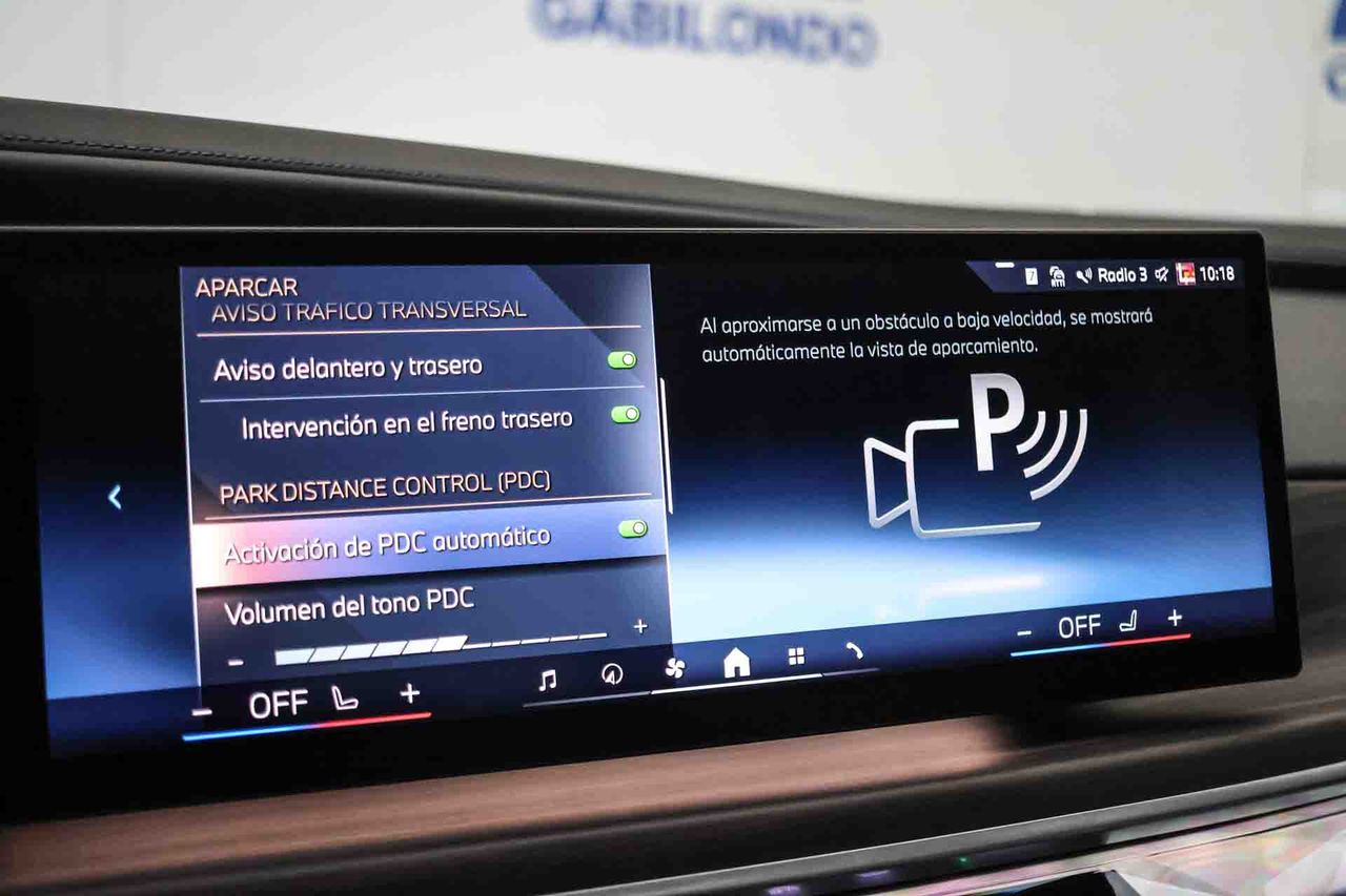 BMW i7 eDrive50 M Sport **Techo panorámico** - Foto 72