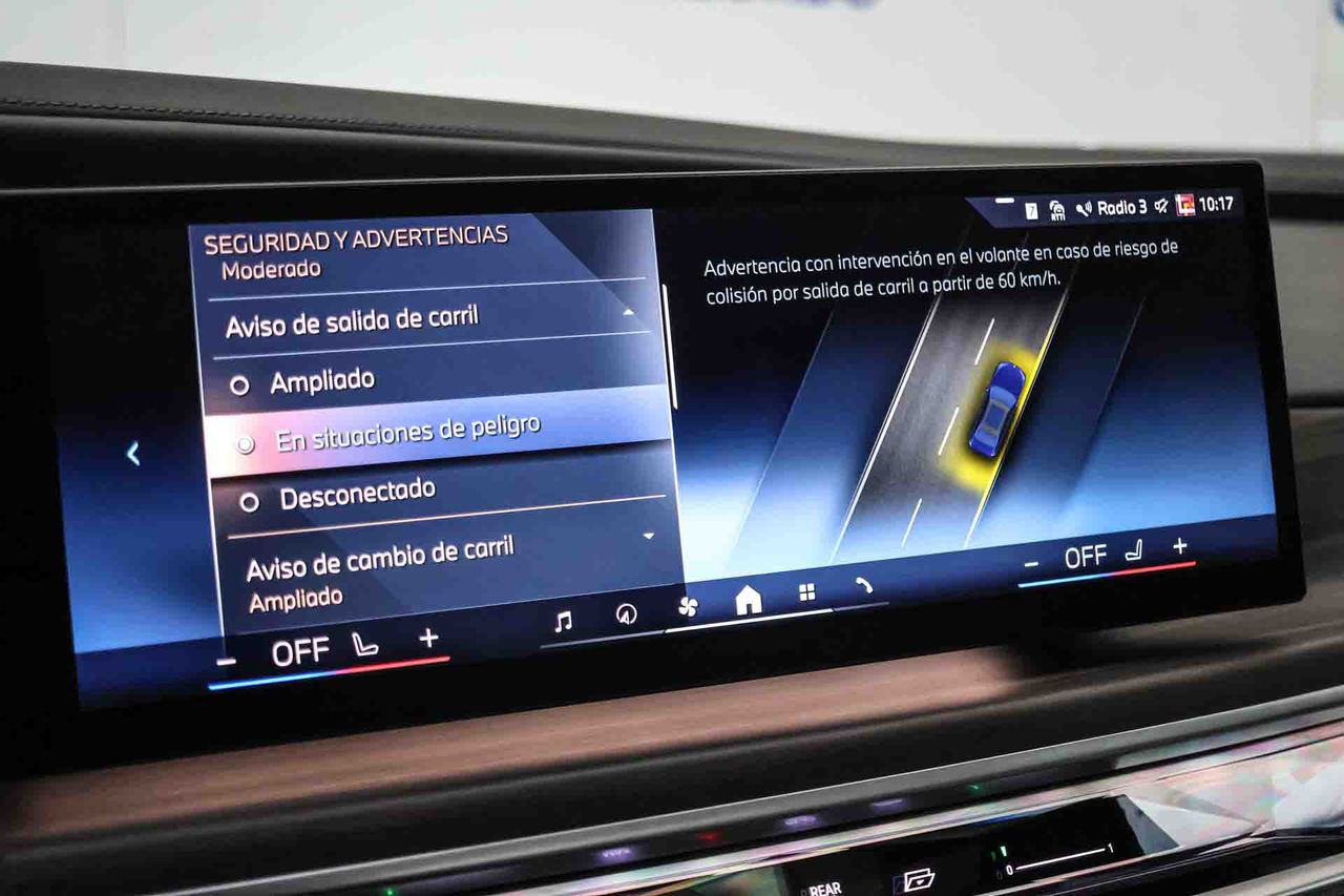 BMW i7 eDrive50 M Sport **Techo panorámico** - Foto 66