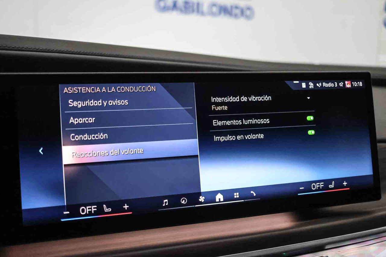 BMW i7 eDrive50 M Sport **Techo panorámico** - Foto 74