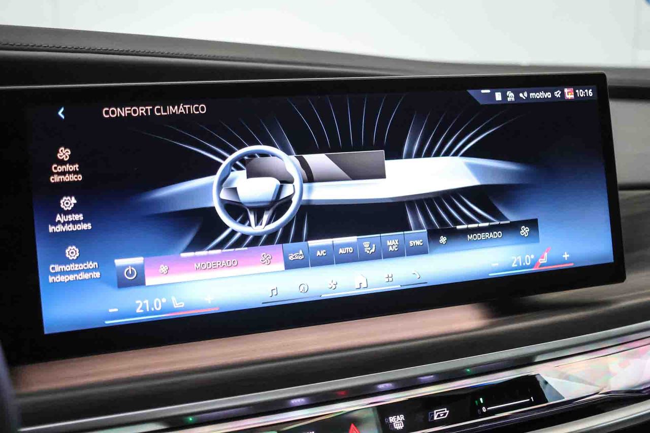 BMW i7 eDrive50 M Sport **Techo panorámico** - Foto 62