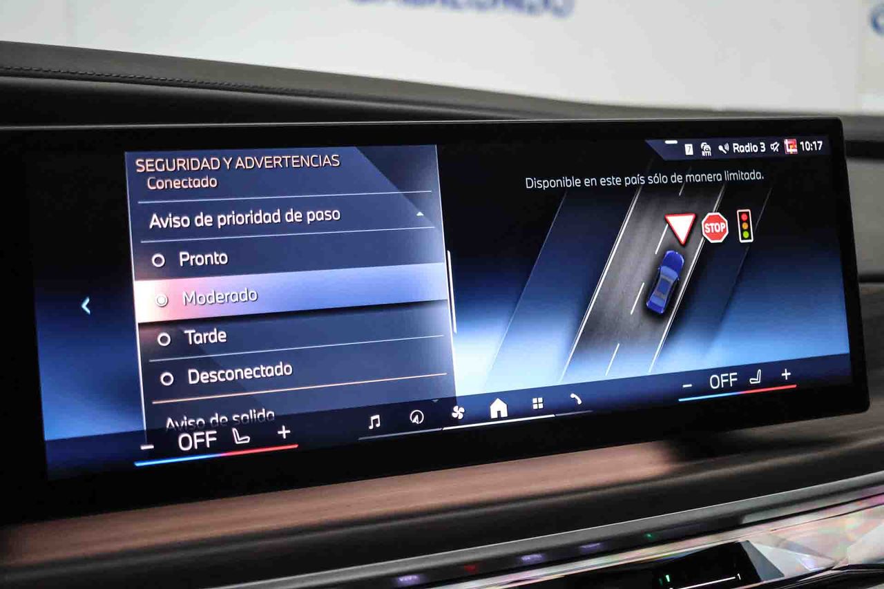 BMW i7 eDrive50 M Sport **Techo panorámico** - Foto 69