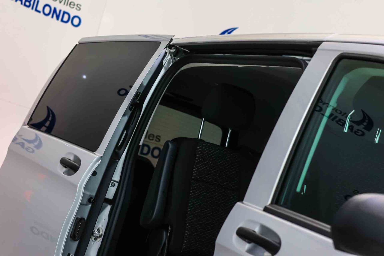 Mercedes Vito 116 CDI Extra Long Select Mixto - Foto 24