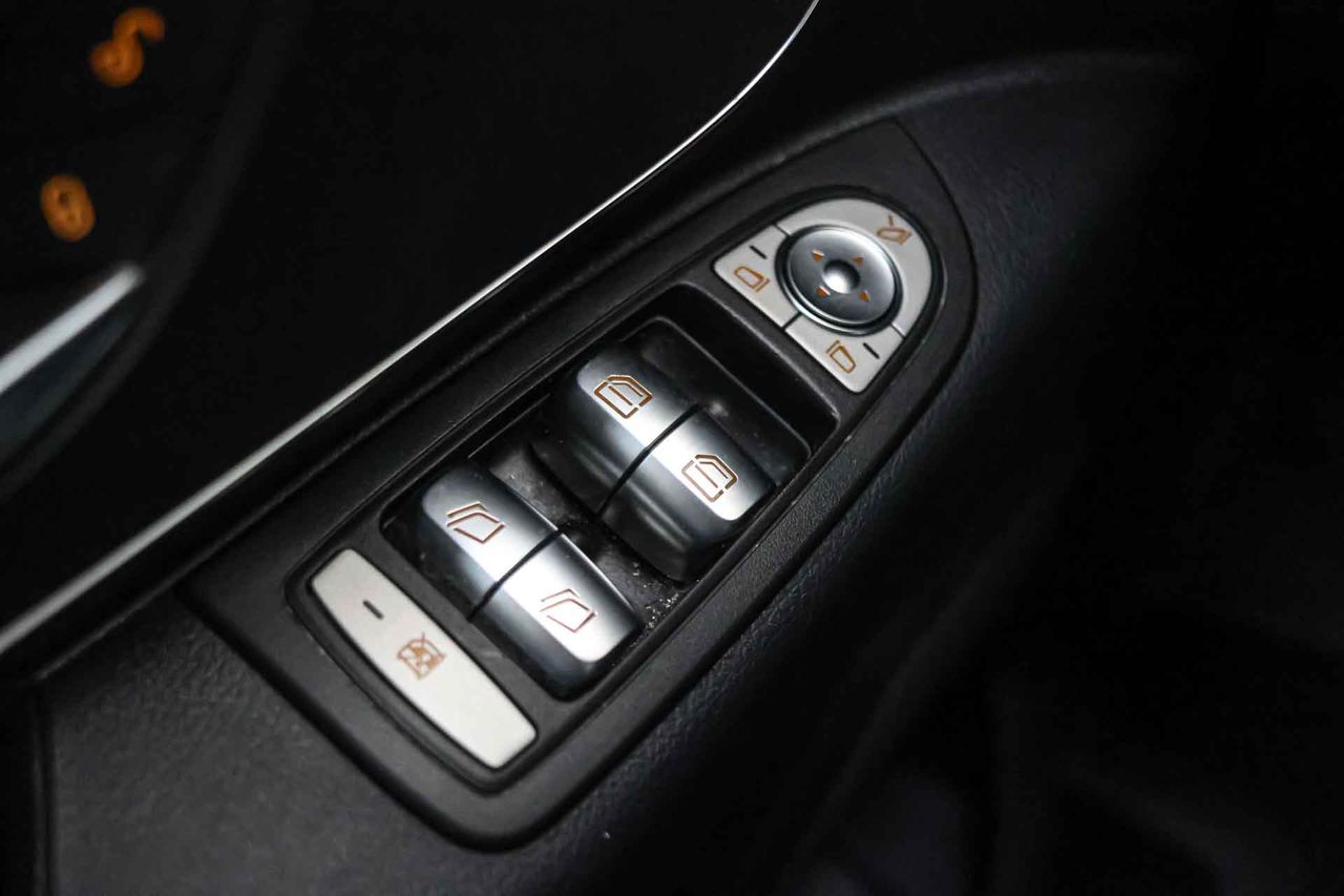 Mercedes Vito 116 CDI Extra Long Select Mixto - Foto 34