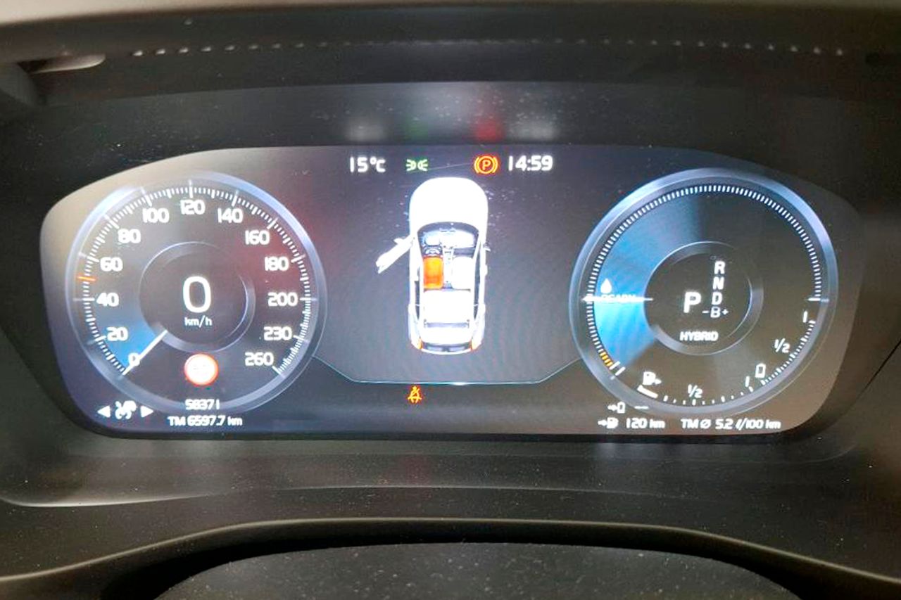 Volvo XC40 1.5 T5 Twin Recharge Inscription Auto - Foto 5