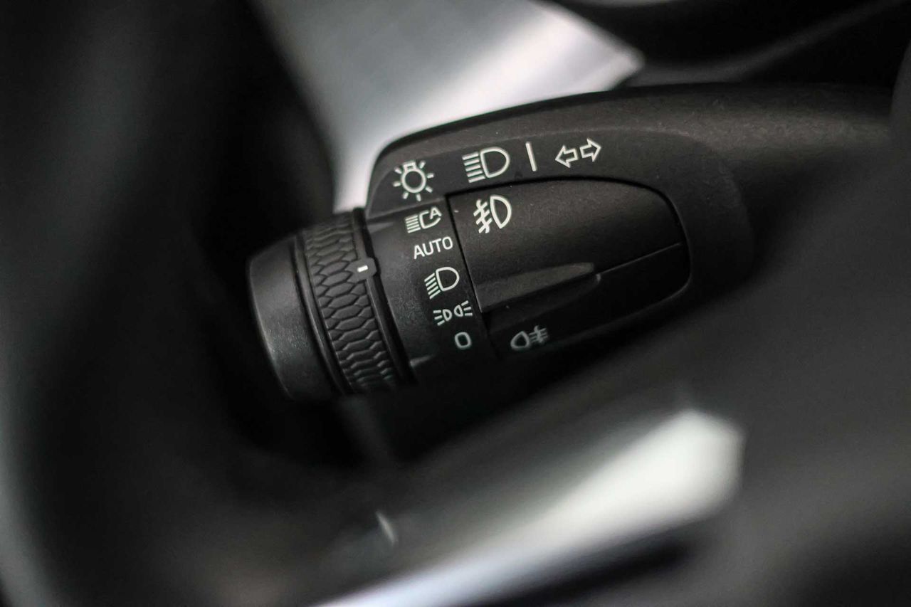 Volvo XC40 1.5 T5 Twin Momentum Auto - Foto 41