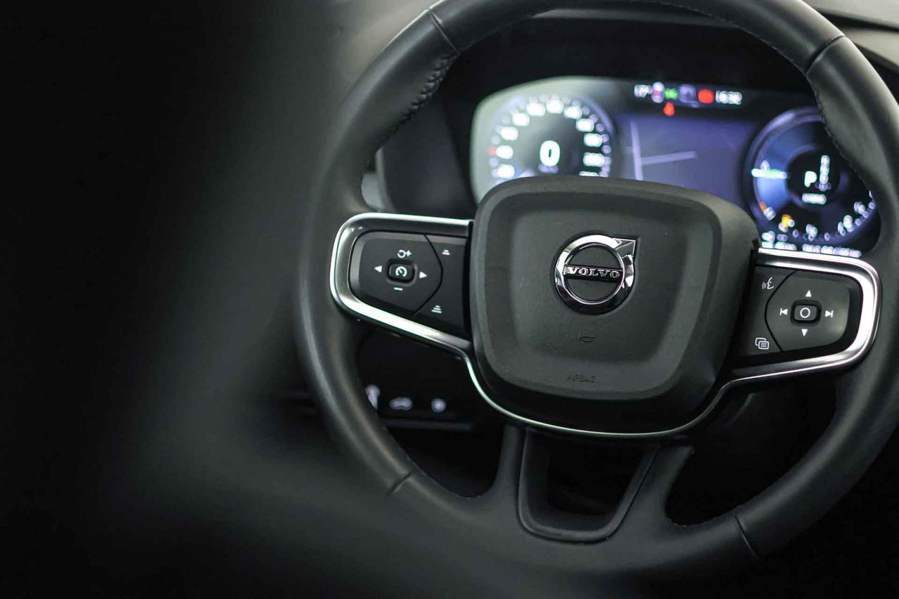 Volvo XC40 1.5 T5 Twin Momentum Auto - Foto 38