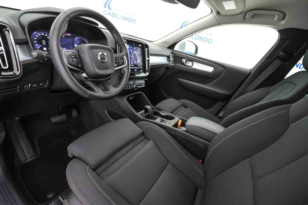 Volvo XC40 1.5 T5 Twin Momentum Auto - Foto 30