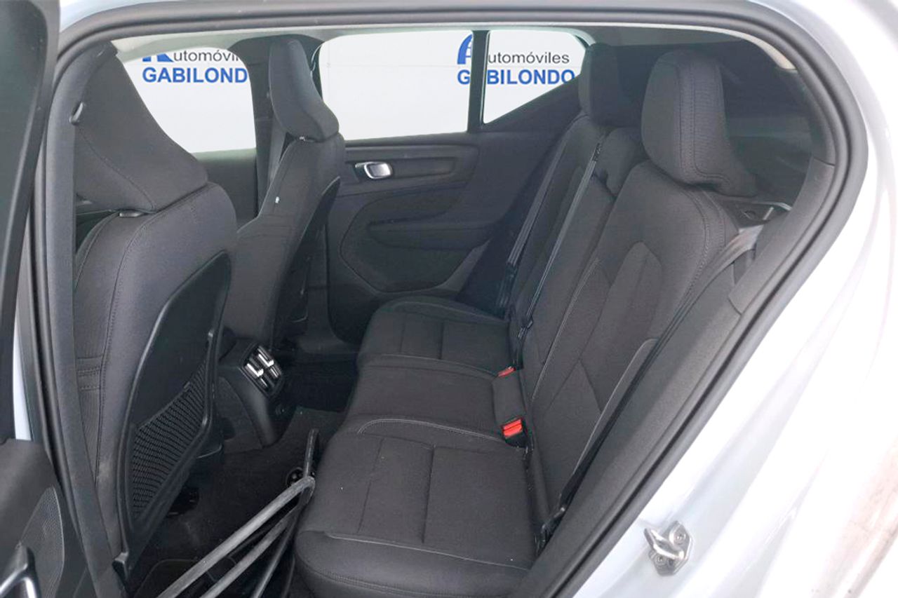 Volvo XC40 1.5 T5 Twin Recharge Inscription Auto - Foto 7