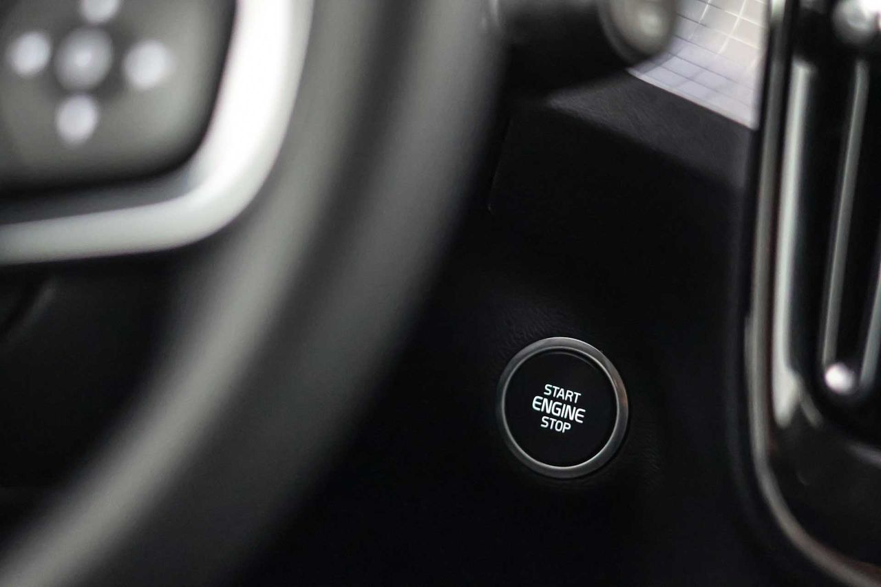 Volvo XC40 1.5 T5 Twin Momentum Auto - Foto 44