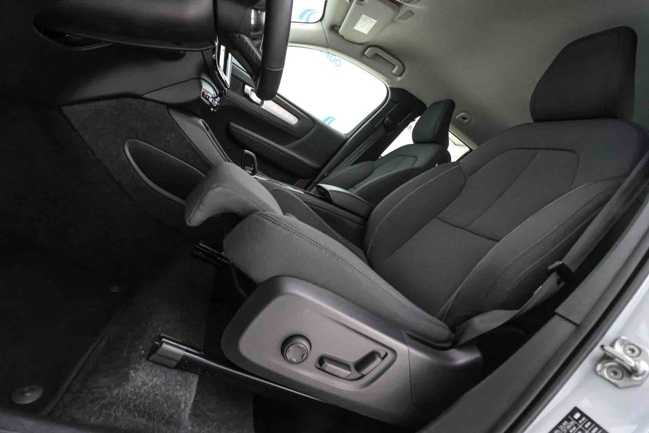 Volvo XC40 1.5 T5 Twin Momentum Auto - Foto 31
