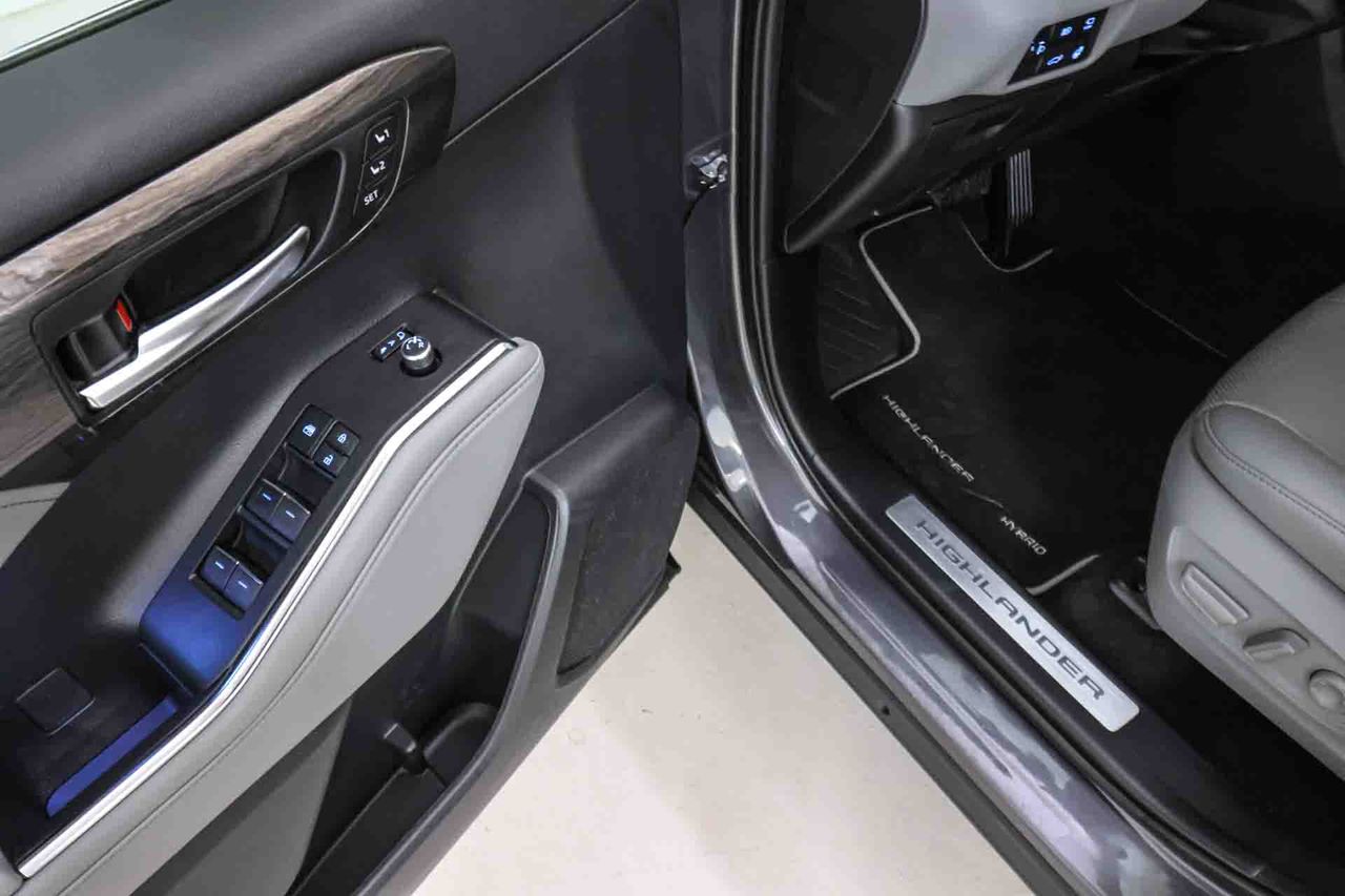 Toyota Highlander 2.5 Advance AWD-i **7 plazas** - Foto 30