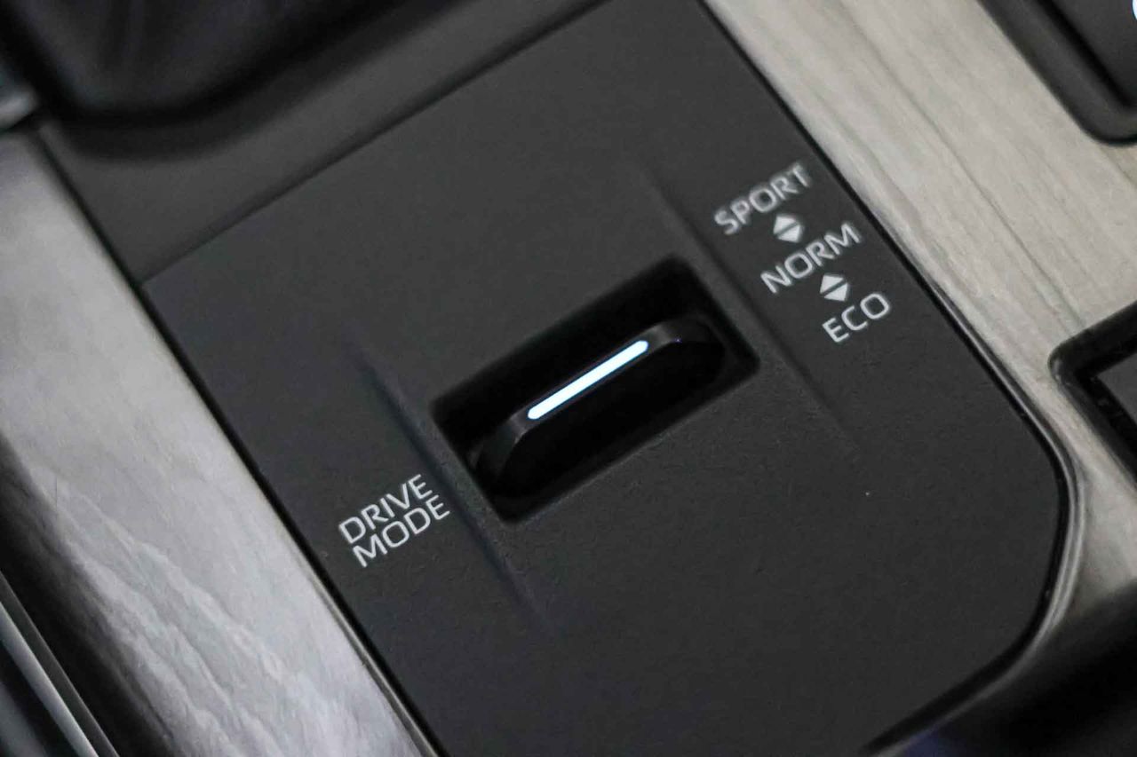 Toyota Highlander 2.5 Advance AWD-i **7 plazas** - Foto 45