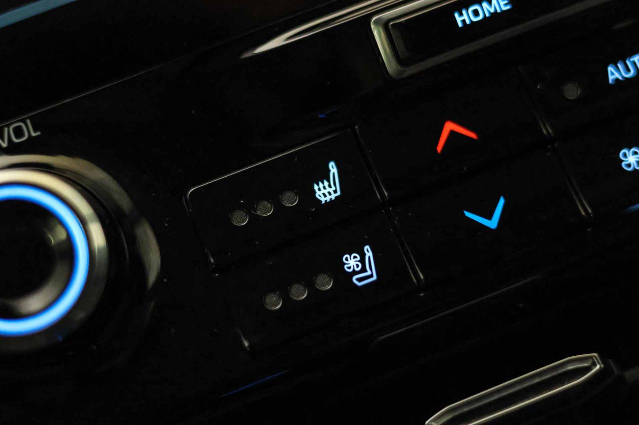 Toyota Highlander 2.5 Advance AWD-i **7 plazas** - Foto 48