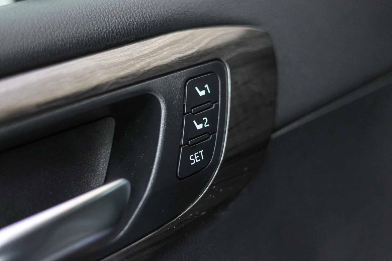 Toyota Highlander 2.5 Advance AWD-i **7 plazas** - Foto 32