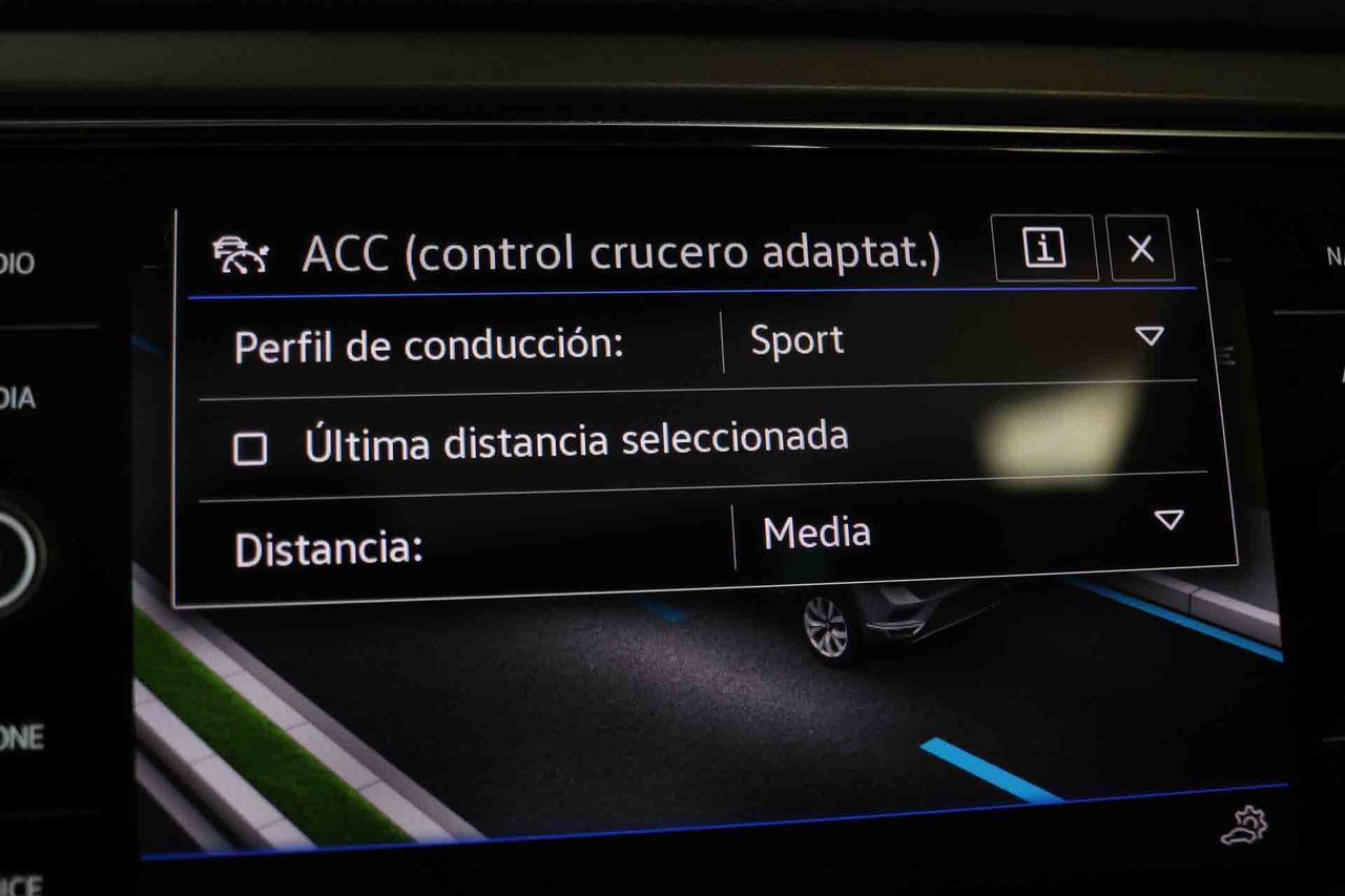 Volkswagen T-Roc Advance 1.5 TSI 110kW (150CV) **Techo panorámico** - Foto 61