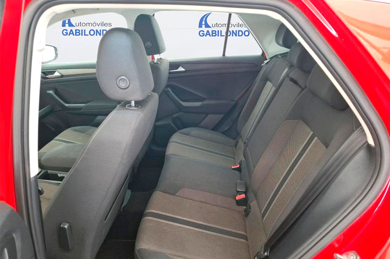 Volkswagen T-Roc Advance 1.5 TSI 110kW (150CV) - Foto 7