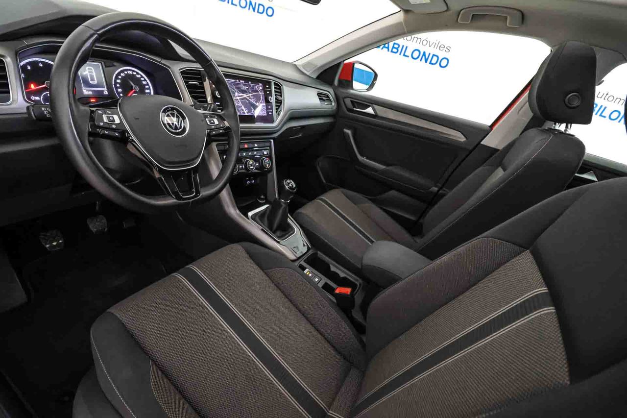 Volkswagen T-Roc Advance 1.5 TSI 110kW (150CV) **Techo panorámico** - Foto 27