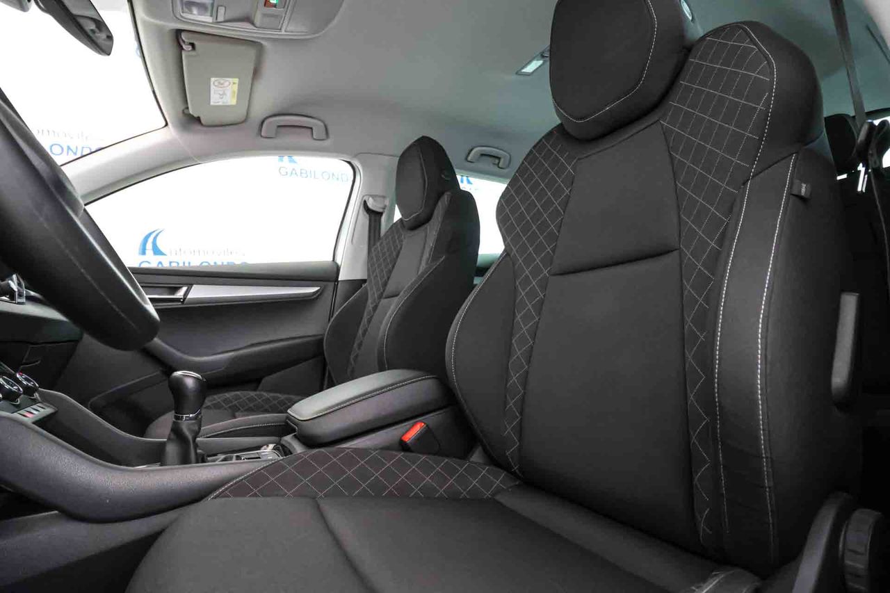 Skoda Karoq 2.0 TDI 85kW (115CV) Ambition - Foto 28