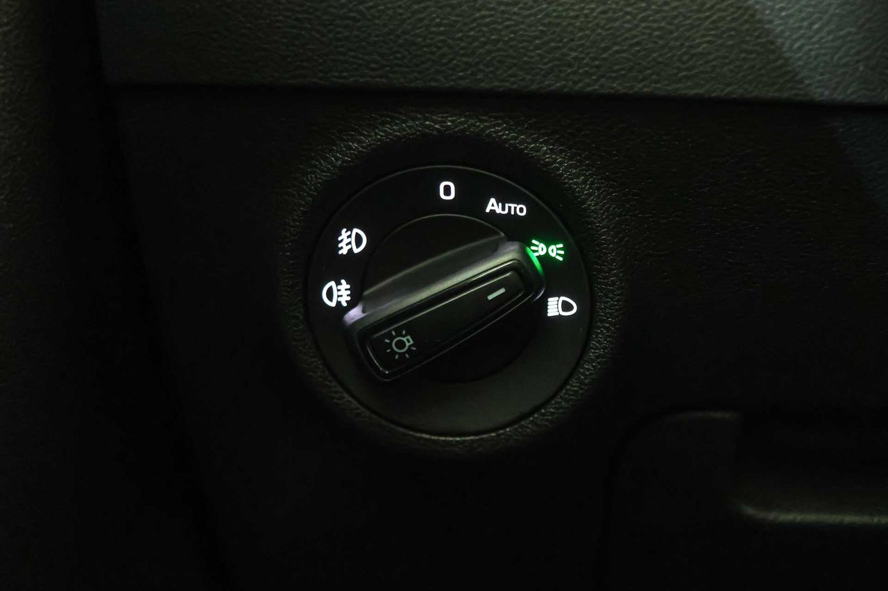 Skoda Karoq 2.0 TDI 85kW (115CV) Ambition - Foto 31