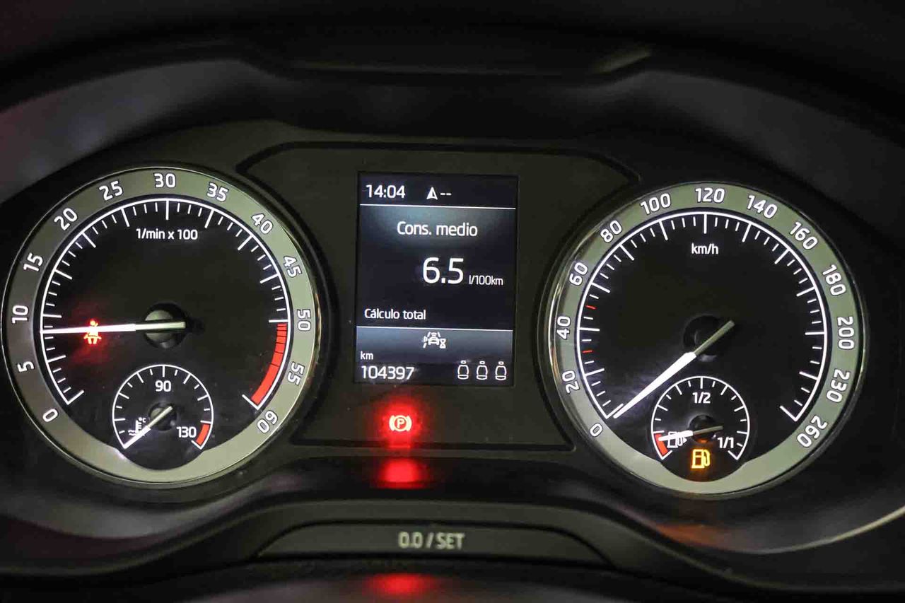 Skoda Karoq 2.0 TDI 85kW (115CV) Ambition - Foto 40
