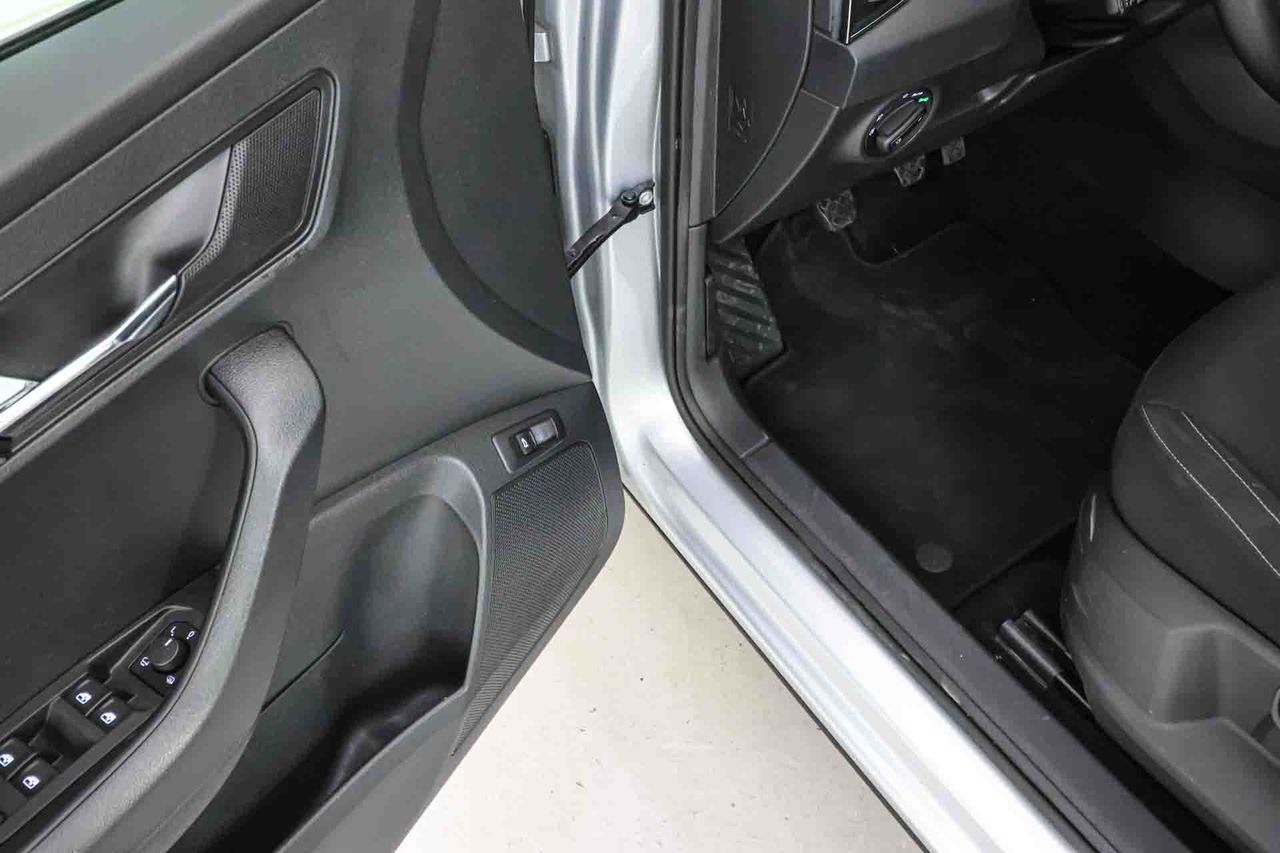 Skoda Karoq 2.0 TDI 85kW (115CV) Ambition - Foto 29