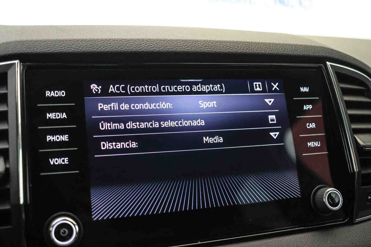 Skoda Karoq 2.0 TDI 85kW (115CV) Ambition - Foto 57