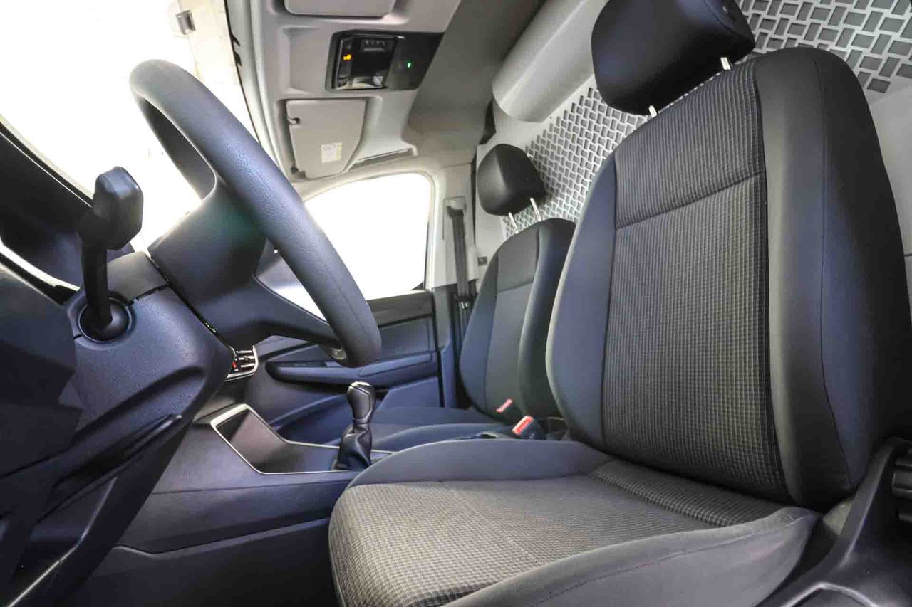 Volkswagen Caddy 2.0 TDI Business - Foto 27