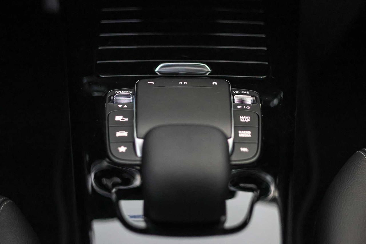 Mercedes CLA Shooting Brake 180 D DCT - Foto 41