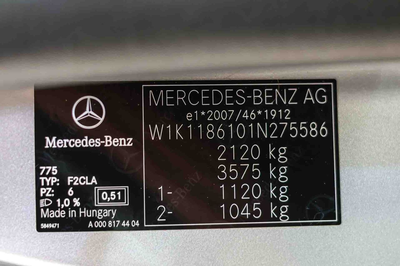 Mercedes CLA Shooting Brake 180 D DCT - Foto 8