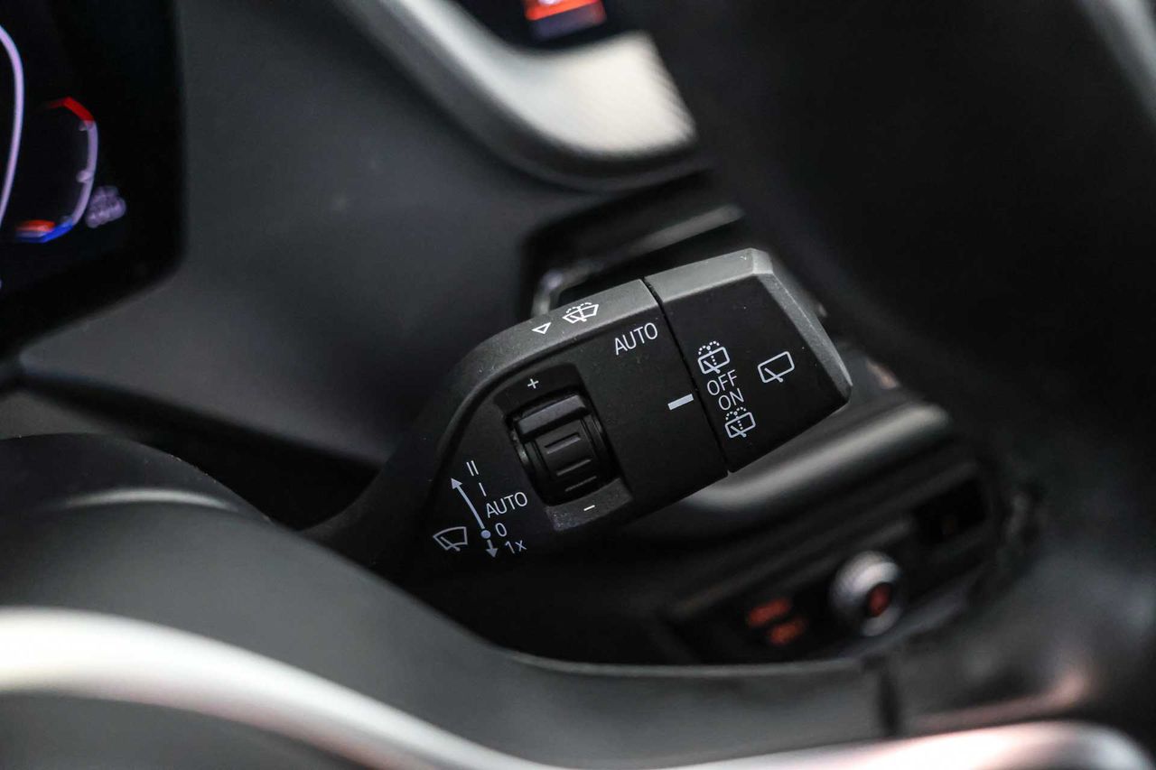 BMW Serie 1 118i MSport - Foto 41