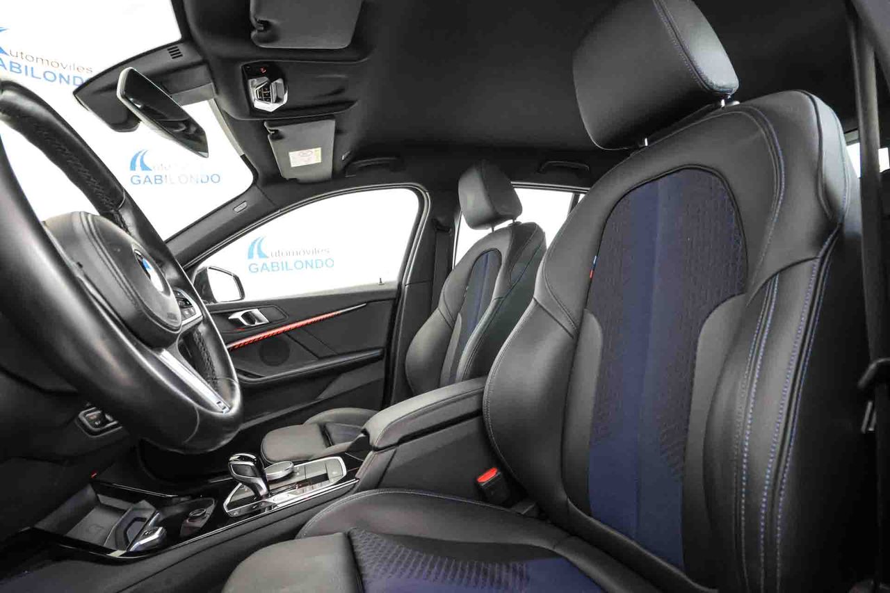 BMW Serie 1 118i MSport - Foto 29
