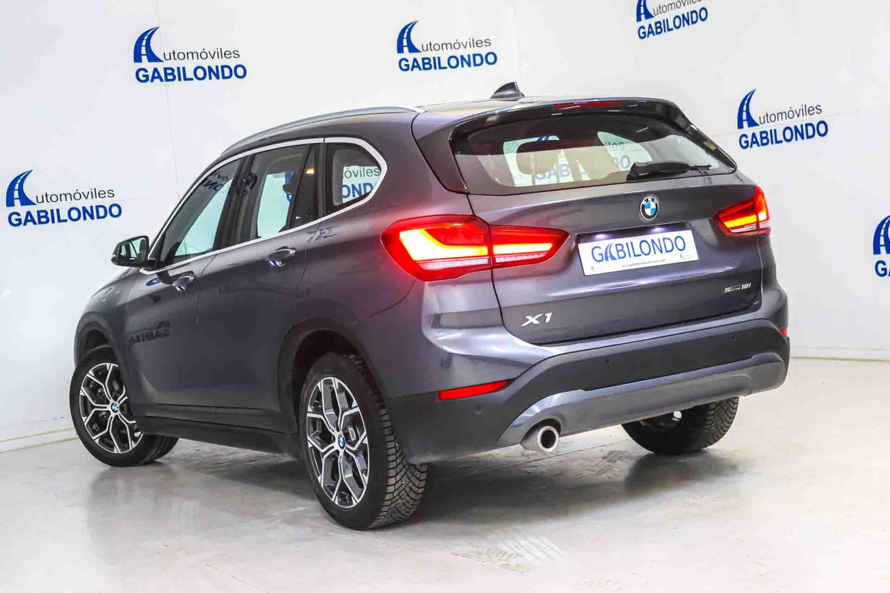 BMW X1 sDrive18i Auto xLine - Foto 13