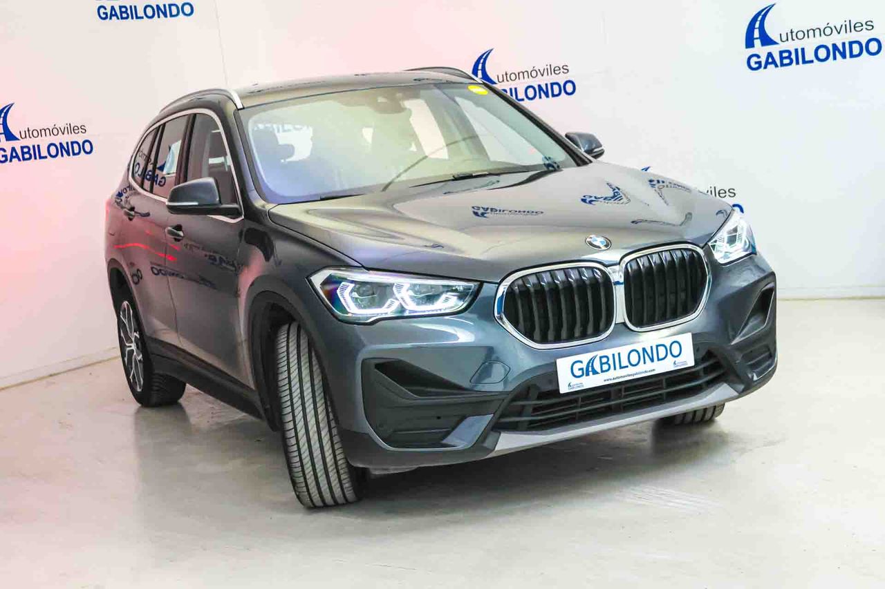 BMW X1 sDrive18i Auto xLine - Foto 12