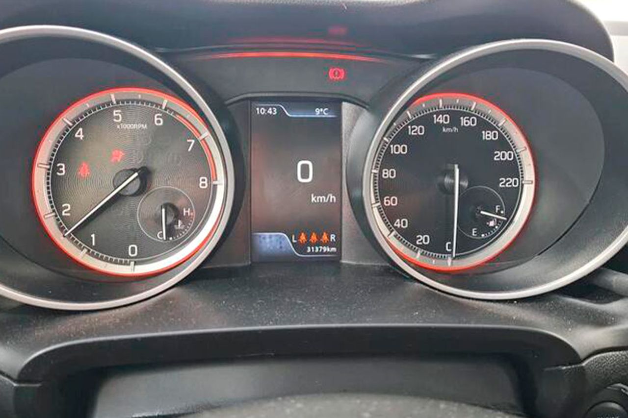 Suzuki Swift 1.2 GLX Mild Hybrid - Foto 4