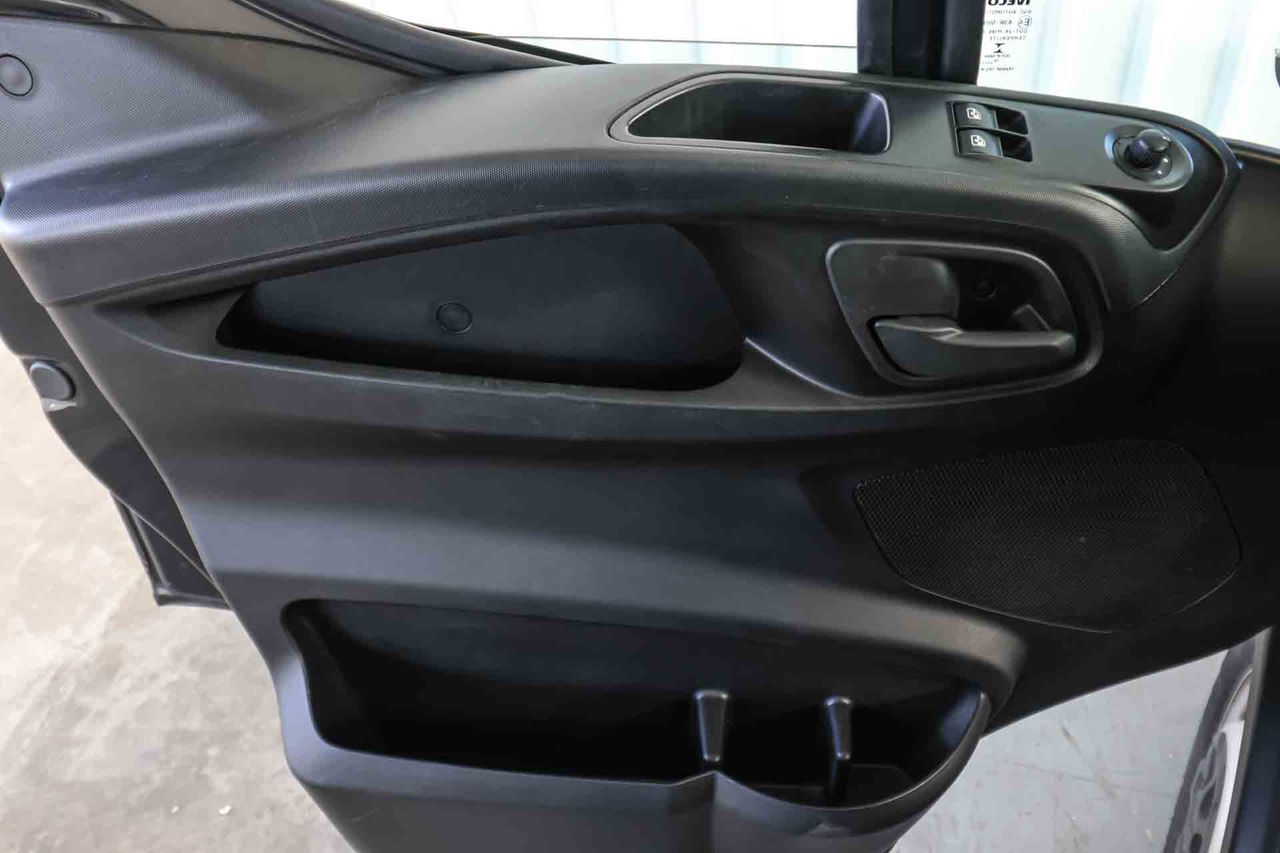 Iveco Daily Chasis Cabina 2.3 35S16S 3450 LEAF - Foto 16